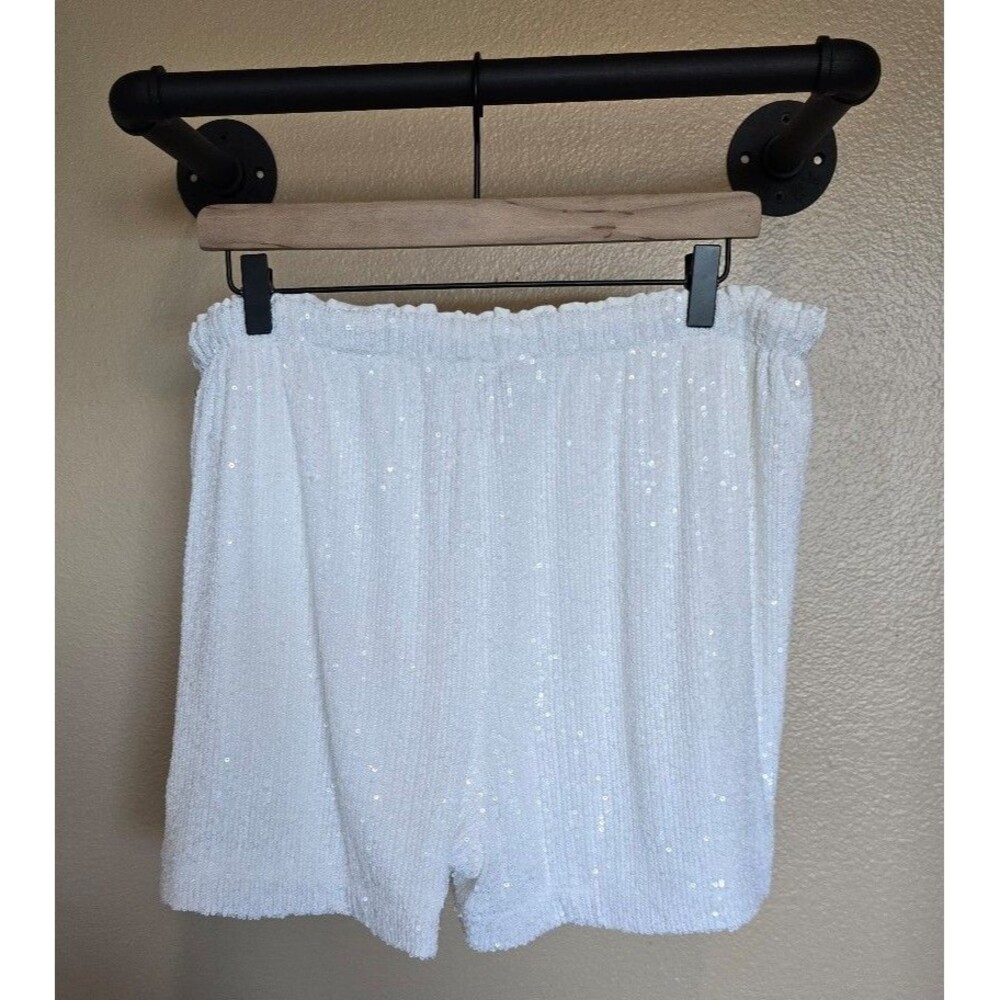 TRINA TURK SWIM White ldol Sequin Cover-Up Shorts With Pockets size XL‎